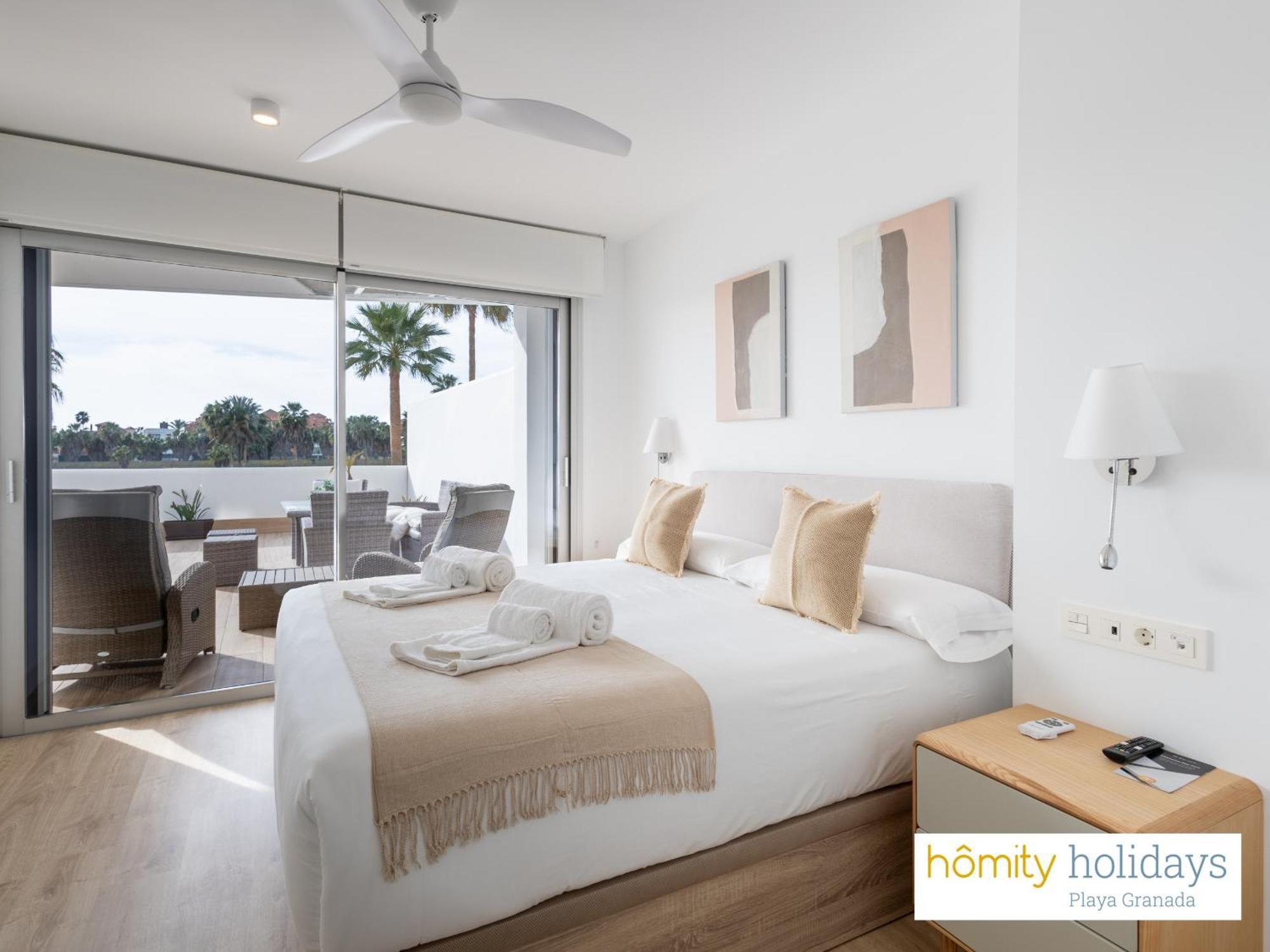 Homity Holidays - Playa Granada - Mar De Astrid Motril Exterior photo