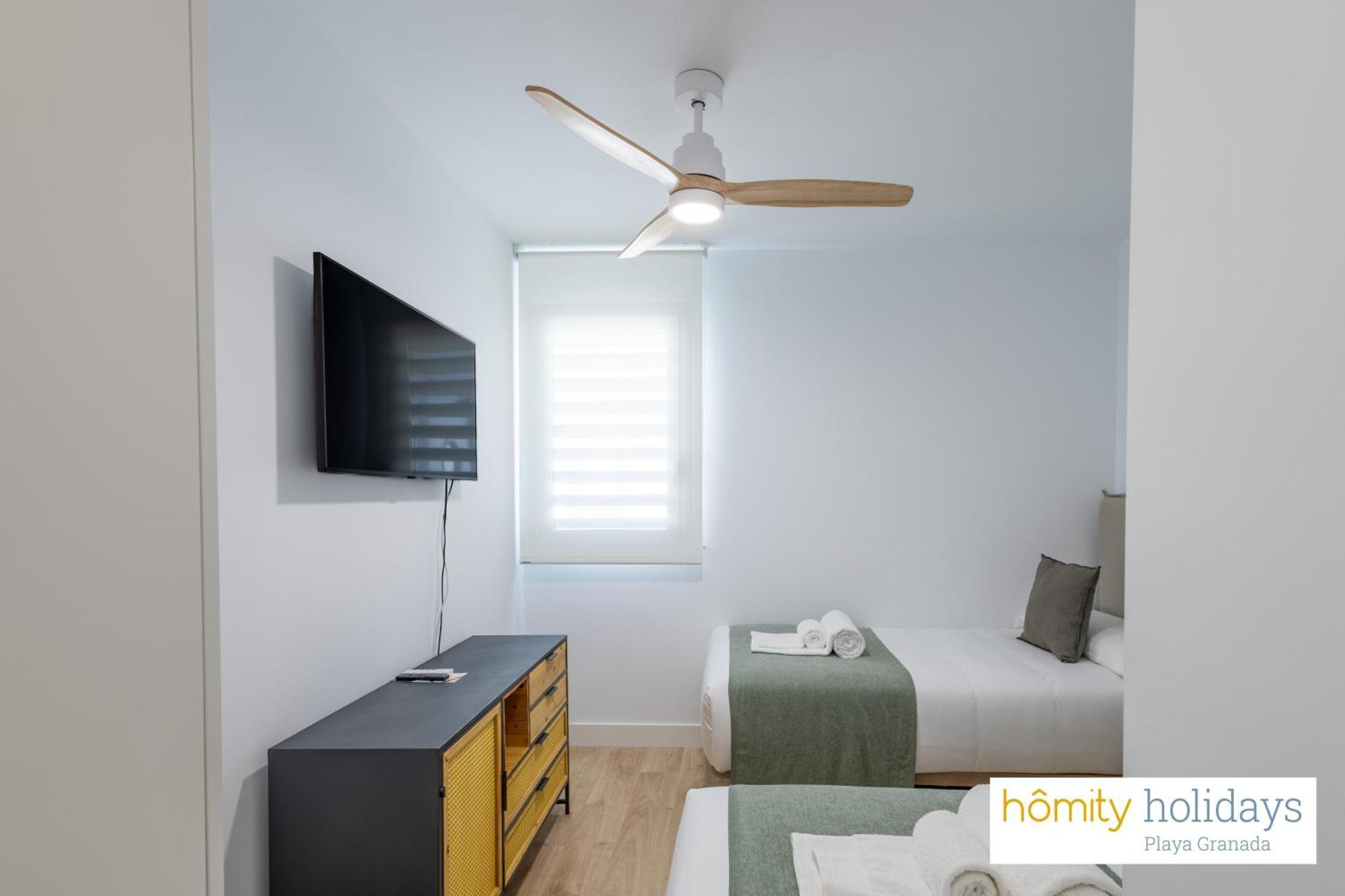 Homity Holidays - Playa Granada - Mar De Astrid Motril Exterior photo